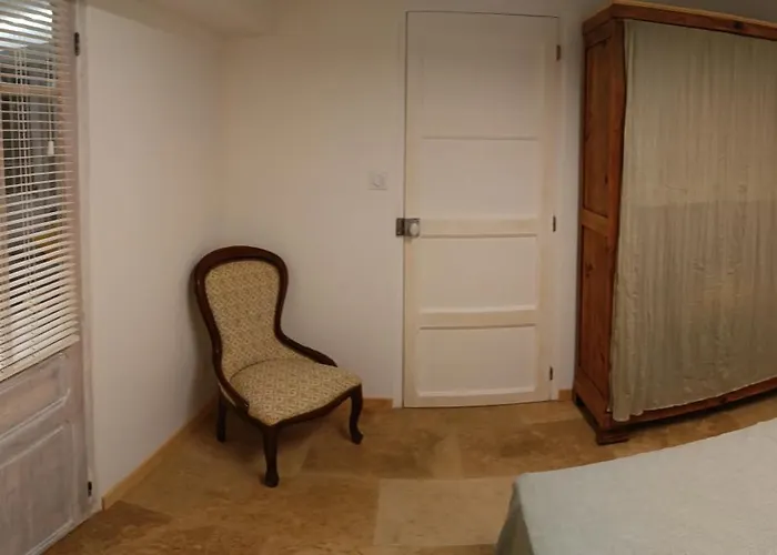 Chez Ginette Castéra-Verduzan